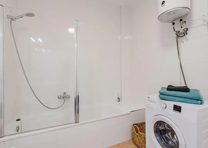 Marina Palace With Swimming Pool شقة *